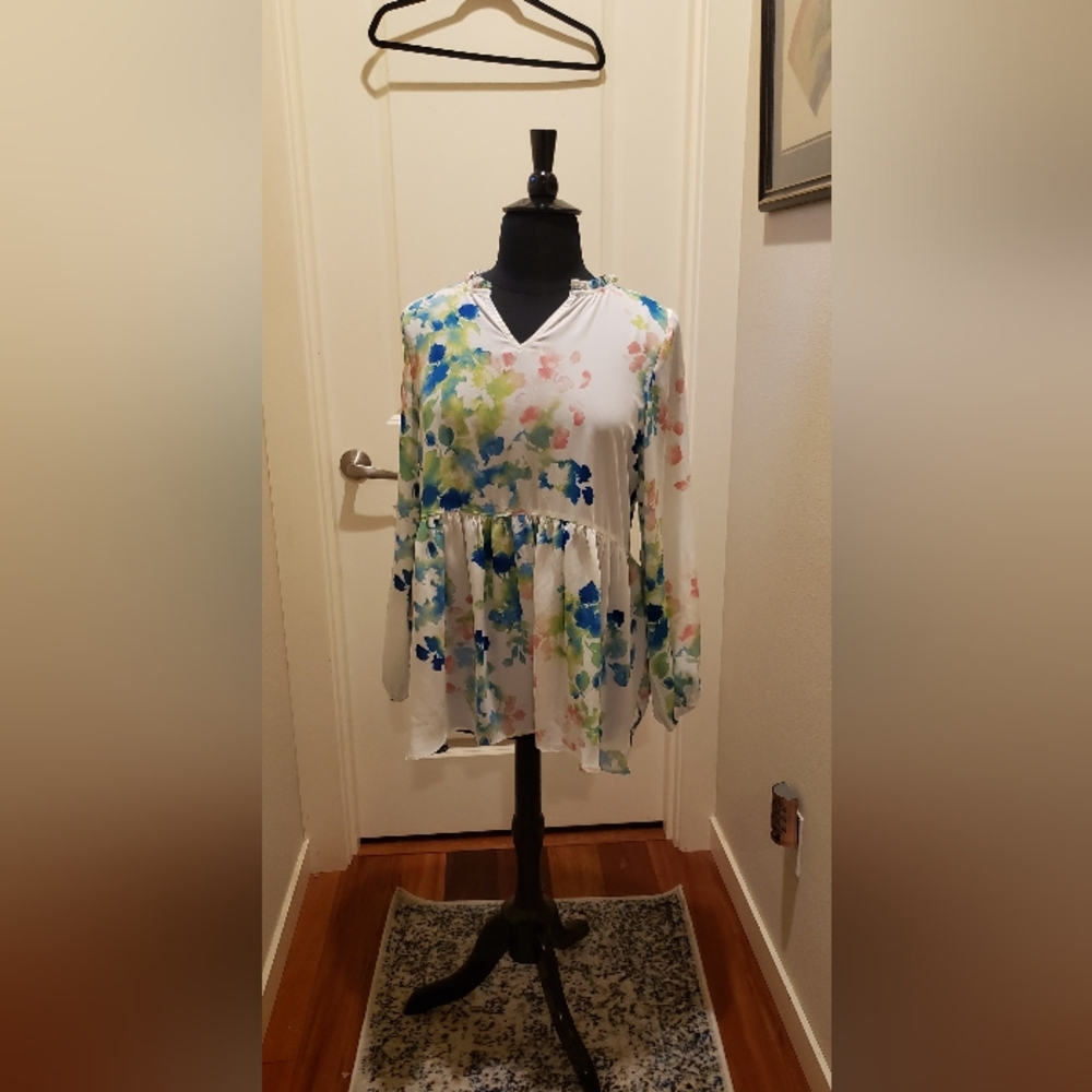 Studio B By Bobeau Floral Blouse in Blue and Green